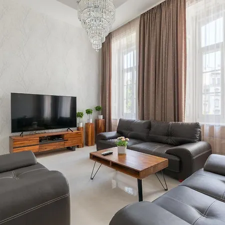 Luxury Dream At The Basilica 3br/2bath 부다페스트